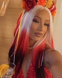 Eva Staley's Instagram, Twitter & Facebook