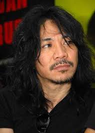 Gitaris slank itu diangkat jadi komisaris oleh menteri bumn erick thohir melalui rapat umum pemegang saham tahunan (rupst) yang digelar jumat, 28 mei 2021. Dua Penolakan Satu Nafas Abdee Slank Yang Mengharukan Fiksikulo