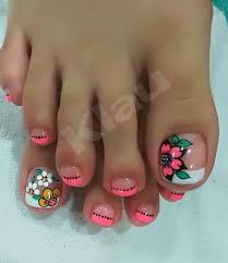 A la hora de elegir el color de la manicura de manos y pies puedes optar por jugar con la misma gama de colores en. Untitled Unas Manos Y Pies Manicura De Unas Disenos De Unas Pies