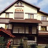 Pensiunea nostalgia este situată in cea mai frumoasa zonă a statiunii borsec, cu vedere panoramică asupra centrului statiunii, strategic amplasată in apropierea izvoarelor cu apa minerală, a pest. Cazare Vatra Dornei 146 ProprietÄƒÈ›i Contact Direct RezervÄƒri Necomisionate