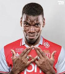 Who should replace Ericksen in Manchester United?