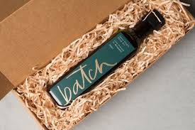 Artisanal Olive Oil With A Handmade Touch Olive Oil Packaging Simple Packaging Luxury Skincare Packaging