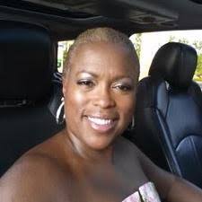 Julia Gaddis's Instagram, Twitter & Facebook