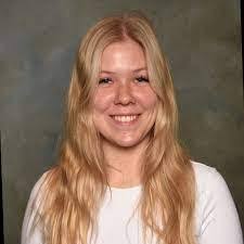 Emily Wieczorek's Instagram, Twitter & Facebook