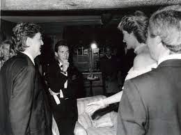 She was survived by four children, heather (who paul later adopted), mary, stella, and james. Best Of Diana On Twitter Princess Diana And Paul Mccartney