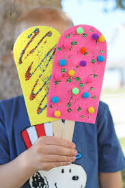 What's the best preschool craft for the summer? Easy Summer Kids Crafts That Anyone Can Make Happiness Is Homemade