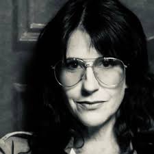 ROMI MAYES (@mayesromi)