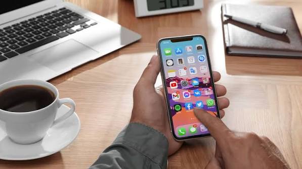 20 Easy Ways To Make Money From Your Phone In 2026