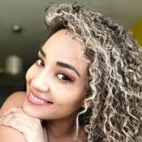 30+ perfiles de «Pat Cuadros»