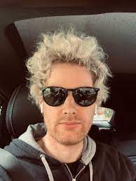 The australian new haircut, or lack. Neil Robinson Hair Neil Robertson Lockdown Hair Snooker Star Neil Robertson