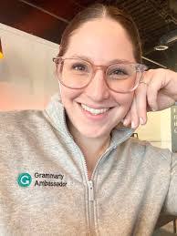 Caitlin Strong's Instagram, Twitter & Facebook