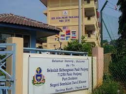 Berikut merupakan beberapa senarai sekolah terbaik di malaysia kategori sekolah rendah yang boleh dijadikan panduan kepada ibu bapa sebelum anak ke sekolah. Nak Daftar Anak Sekolah Kenali Dulu Jenis Jenis Sekolah Rendah Di Malaysia Iluminasi