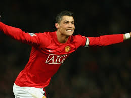 Ronaldo is being linked with a sensational move to man city. Ik095ysn1abnqm