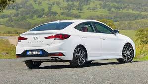 Hyundai elentra se sport model 2019 usa specifications rta pass full automatic clean car 40000. Hyundai Elantra Sport Sport Premium 2019 Pricing And Specs Confirmed Car News Carsguide