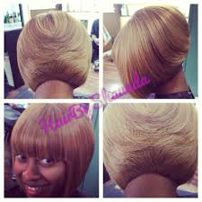 Black And Blonde Quick Weave Bob Pin By Shaunda Hairstylist On Hair Fashion And Tips Hair Styles Stylish Hair Weave Hairstyles