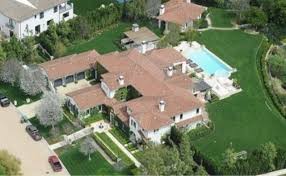 Calabasas (cbsla) — kanye west knows well how it all falls down, and so goes his hope for a community of domed homes in calabasas. Khloe Kardashian Lists Calabasas Mansion For 19 Million Kardashian Homes