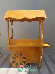 Carro de madera blanco , se alquila para eventos y fiestas, ideal para decoraciones de bautizo, comuniones, bodas, cumpleaños y cualquier tipo de celebración, puede decorarse tematizado ó como lo prefieras. Bleur Eventos Nuestro Carrito Candy Bar Se Fue De Paseo Facebook