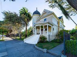 With kin, the average insurance cost in california is $1,188 per year. 1604 G St Eureka Ca 95501 Mls 257703 Zillow