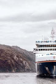 Words of wonders petrohuê şelaleleri. Unsere Expeditionsreise Mit Der Hanseatic Nature Durch Die Chilenischen Fjorde Josie Loves