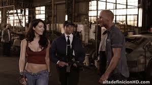 Win five races to get his freedom, or forever rot in jail. Death Race 2 La Carrera De La Muerte 2