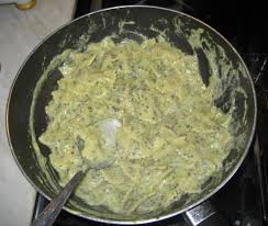 Zucchine casa caviale particolarmente popolare in unione sovietica. Ricetta Farfalle Al Caviale Con Crema Di Zucchine E Menta Ideericette