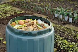 Diy rain water barrel and compost bin the compost bin not only helps reduce landfill waste but provides rich organic matter for our raised garden beds, reducing the need for chemical fertilizer. Washing A Compost Bin Ways Of Cleaning Out Compost Bins