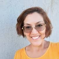 Edith Rosa's Instagram, Twitter & Facebook