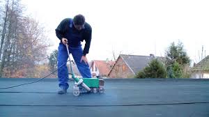 Verlegung Einfach Erklart Flachdachabdichtung Mit Resitrix Youtube