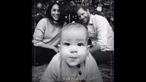 Mutter und tochter seien wohlauf und hätten das krankenhaus inzwischen wieder verlassen. Prinz Harry Und Meghan Markle Verschicken Weihnachtskarte Mit Baby Archie Stern De