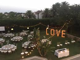 Salón de celebraciones y eventos al aire libre. Las 9 Mejores Fincas Para Bodas De Cadiz Decoracion De Fiesta Al Aire Libre Temas De Boda Boda En Jardin