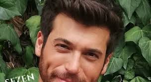 Ciao cari amici e amiche come state? Can Yaman A Verissimo Sono Single Ma Vorrei Una Relazione