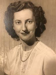 Edith Newcomb's Instagram, Twitter & Facebook