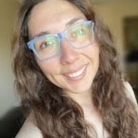 Jennifer Paramo's Instagram, Twitter & Facebook