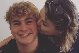 Fundraiser for Tracy Mayhew by Richard Starling : Hand Up For Big Bobby