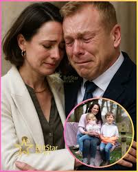 The Heartbreak of Sir Chris Hoy: His wife Sarra hid her multiple sclerosis  diagnosis — a disease affecting the brain and spinal cord — to care for him  during his stage 4