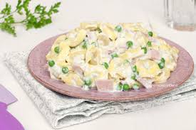 Check spelling or type a new query. Tortellini Panna Prosciutto E Piselli Ricetta Primo Cremoso