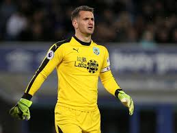 It could be a huge boost for dean smith's side to have their no 1 back after a serious knee injury. Aston Villa Goalkeeper Tom Heaton Close To Injury Return Futaa Com Nigeria