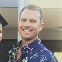 100+ perfiles de «Surman»