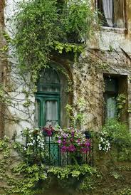 Dari balik jendela, kita disugihi pemandangan yang luar biasa indahnya. Things I Love Hope You Ll Like It Arsitektur Pemandangan Jendela