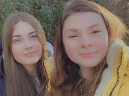 Lena Richter's Instagram, Twitter & Facebook