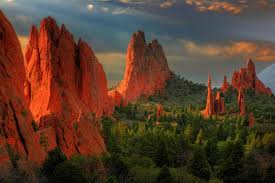 Cathedral Valley Garden Of The Gods Park Colorado Springs Colorado Scenic Beauty Natural Landmarks Monument Valley