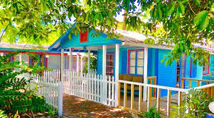 The inn consists of a spacious, five bedroom home surrounded by a dozen unique. Captiva Island Cottages 1 Bedroom Paradise Cottage 159 Nt