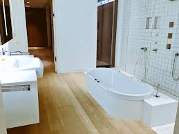 Der teure umbau des limburger bischofssitzes hat in der vergangenheit für viel aufregung gesorgt. Tebartz Traola Twitterren