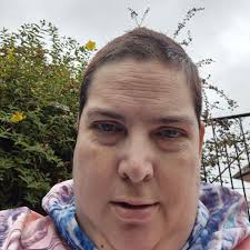 Leslie Shell in people