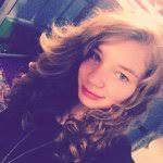 Leah Sisson's Instagram, Twitter & Facebook