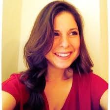 Amanda Golden's Instagram, Twitter & Facebook