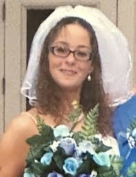 Aimee Robinson's Instagram, Twitter & Facebook