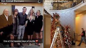 We did not find results for: Kim Zolciak Shows Off Her Christmas Decorations On Snapchat Daily Mail Online