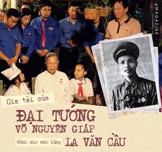 Bác võ nguyên giáp sinh ngày 25/8/2911, như vậy đến ngày 25/8/2013 là tròn 102 tuổi, và qua ngày này thì bước sang tuổi 103. Gia Tai Cá»§a Ä'áº¡i TÆ°á»›ng Vo Nguyen Giap Danh Cho Anh Hung La VÄƒn Cáº§u Vietnamnet