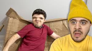 ÖRÜMCEK ADAM OKULA BAŞLIYOR #1